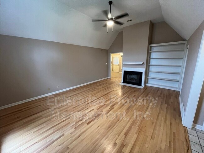Foto del edificio - 7314 Double Springs Cove
