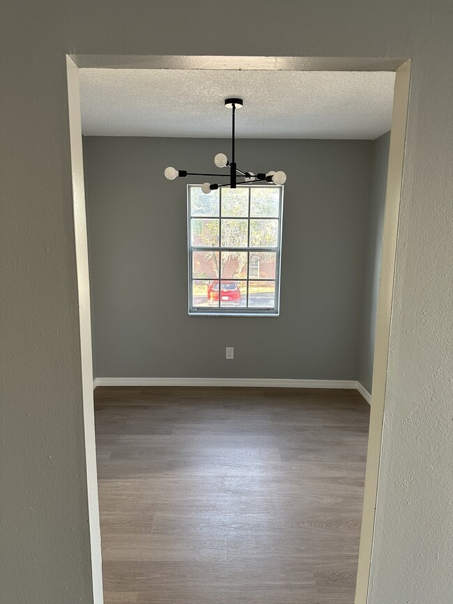 Building Photo - 1062 85th Terrace N