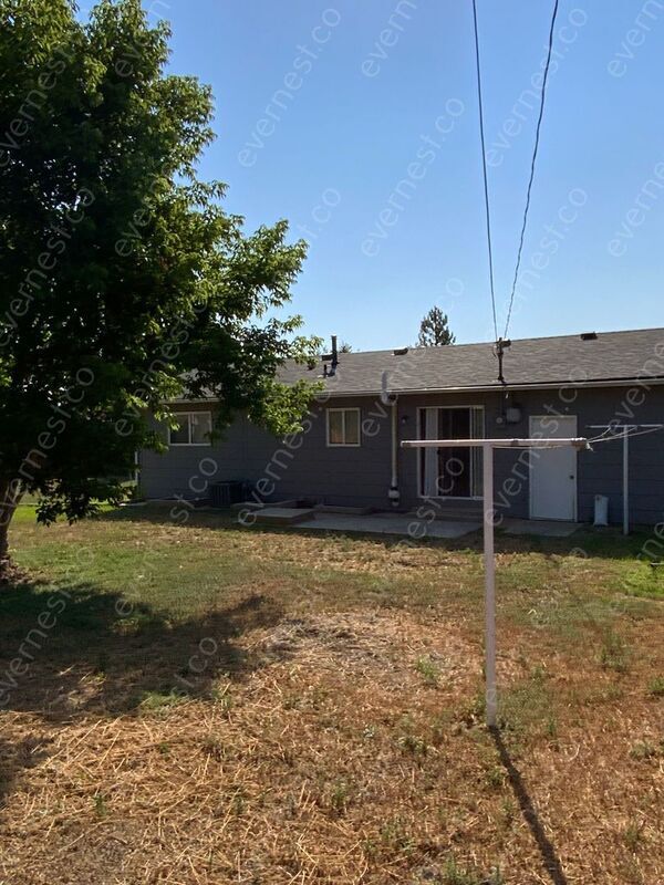 1704 Harrow Rd, Colorado Springs, CO 80906 House Rental in Colorado