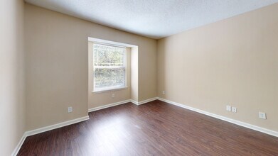 Interior Photo - Wellington Place at Olde Town