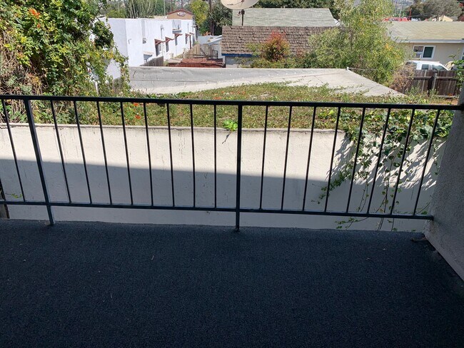 Foto del edificio - 281 S Evergreen Dr