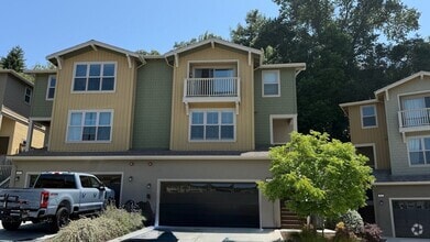 Building Photo - 912 Lundy Ln