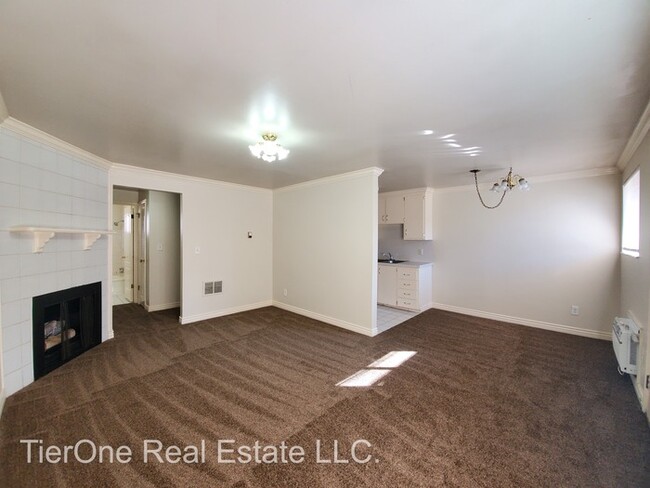 Building Photo - 2886 S 200 E