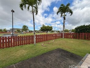 Building Photo - 95-1019-1019 Kuauli St