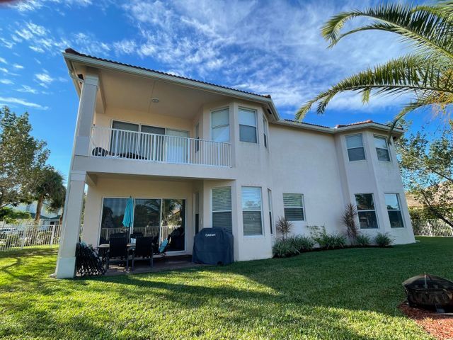 Building Photo - 11201 Mainsail Ct