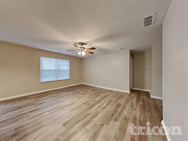 Foto del edificio - 7516 Pipestone Dr