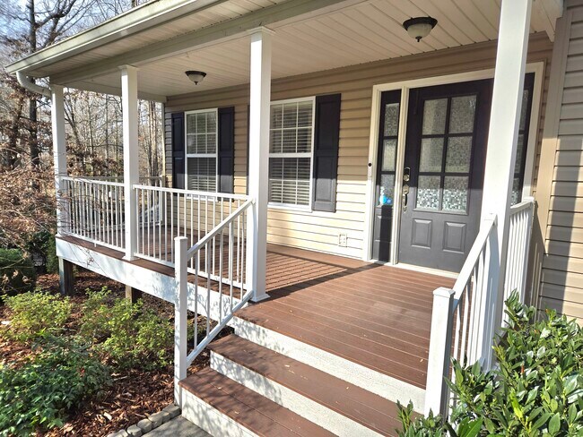 Building Photo - 12469 Daisywood Dr