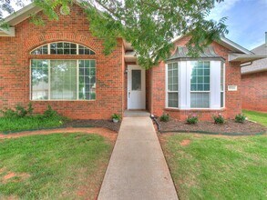 Building Photo - 15524 Swallowtail Rd