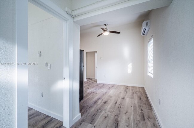 Foto del edificio - 4504 Oakley St