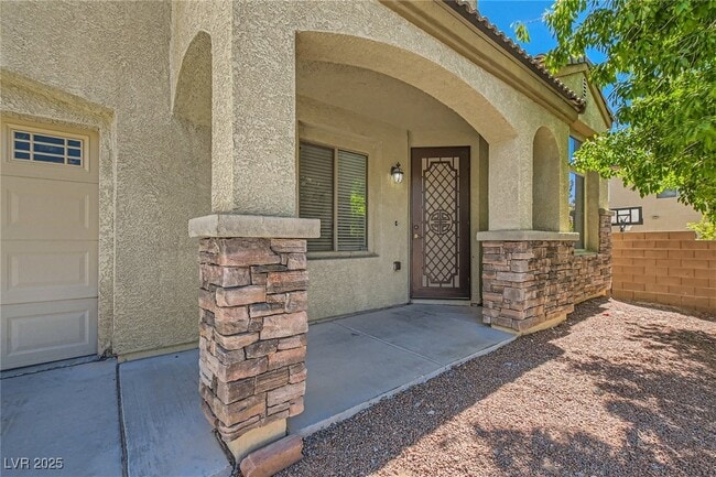 Building Photo - 6732 Kyle Stewart Ct