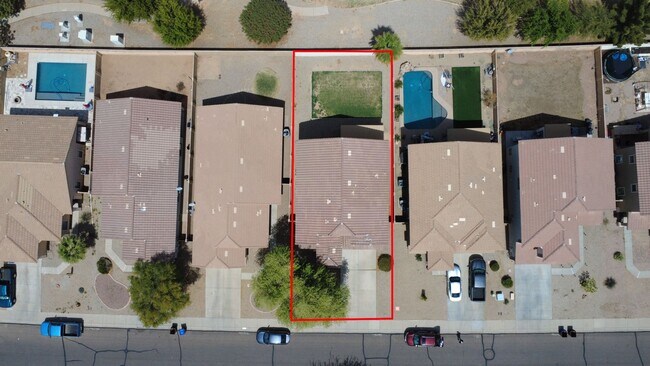 Foto del edificio - 734 W Fruit Tree Ln
