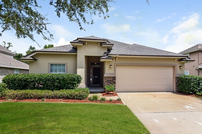 Building Photo - 632 Chestwood Chase Dr