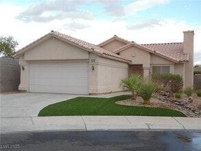 Building Photo - 9120 Dolente Ave