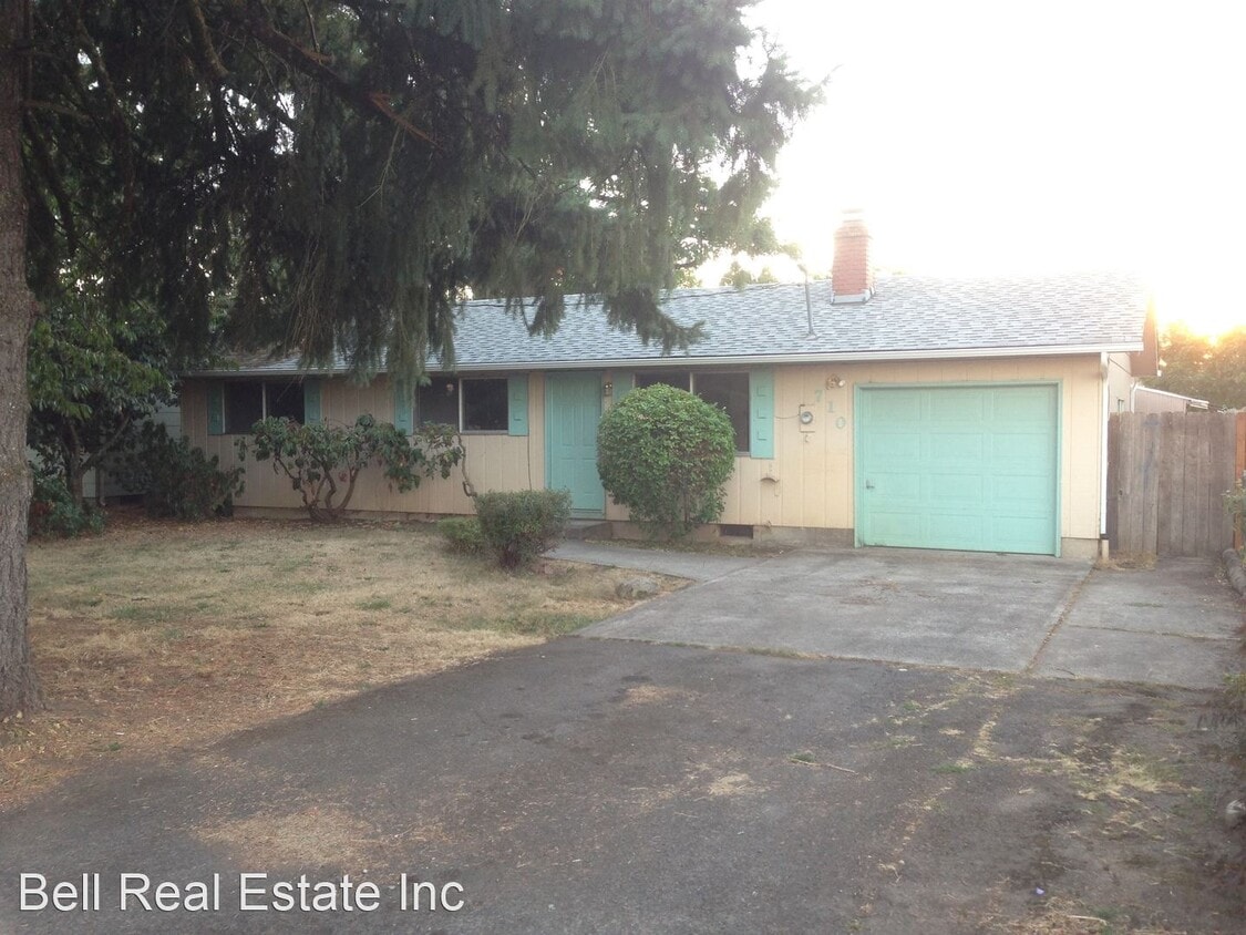 Primary Photo - 3 br, 1 bath House - 710 So. 38th Street