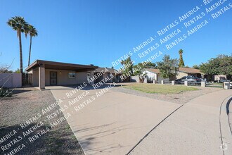 Building Photo - 913 W Jerome Cir