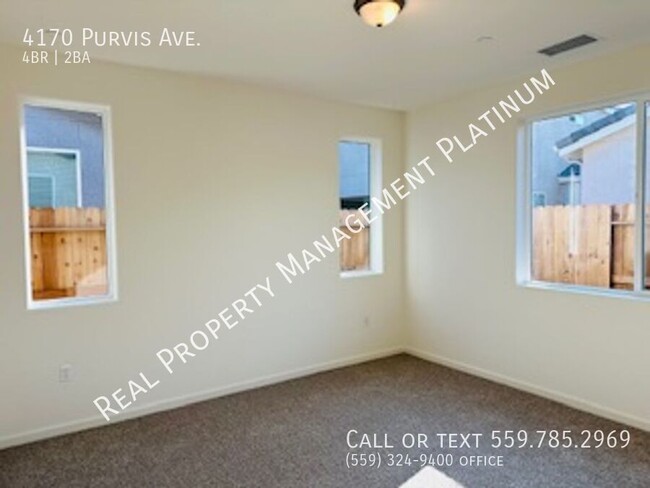 Foto del edificio - $2,495 Barstow & Leonard New 4/2 Solar Pan...