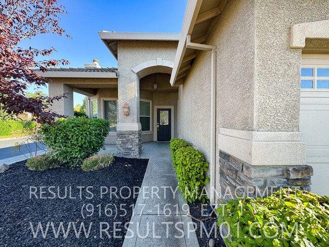 Foto del edificio - Very Clean! Rocklin 3 Bed w an Office Sing...