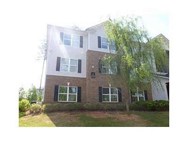 Primary Photo - 1203 Fairington Village Dr