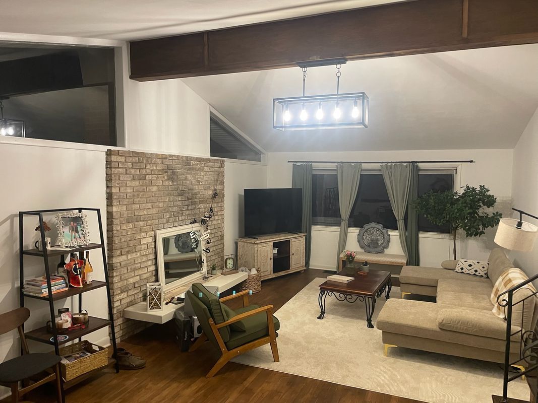 Foto principal - 6010 Riggs Rd