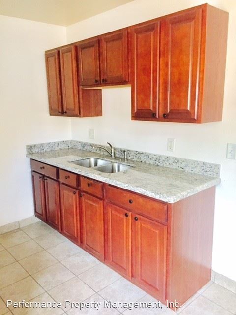 Foto del edificio - 2880-2882 Eliot Cir