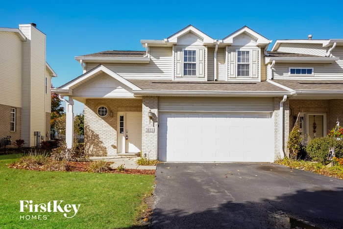 Primary Photo - 3833 Pathfinder Ct