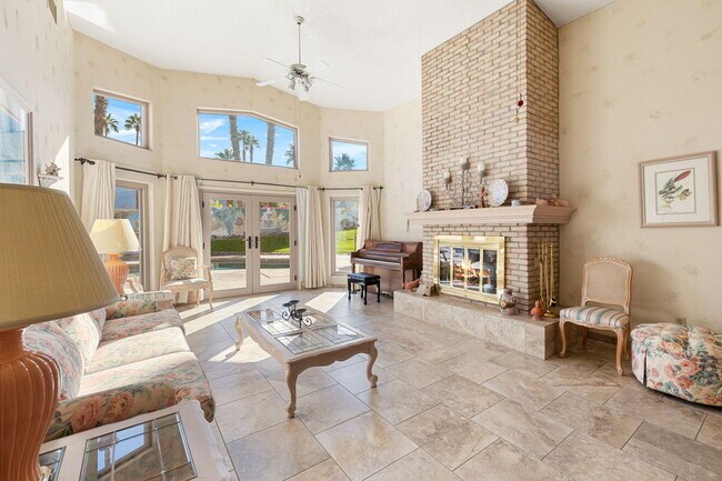 Building Photo - 73657 Agave Ln