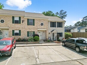 Building Photo - 2030 Plantation Dr