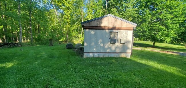 Building Photo - 14 Peach Orchard Rd