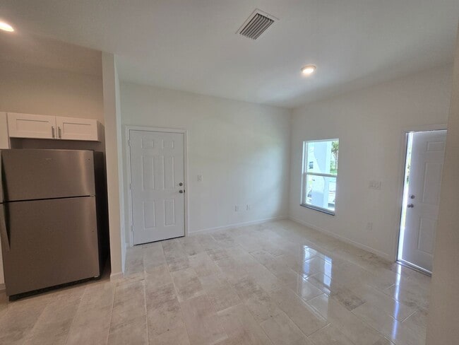 Building Photo - BRAND NEW 2/2/1-SW LEHIGH ACRES