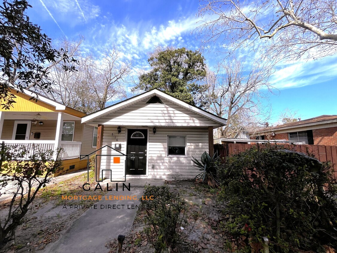 Foto principal - 716 E 34th St