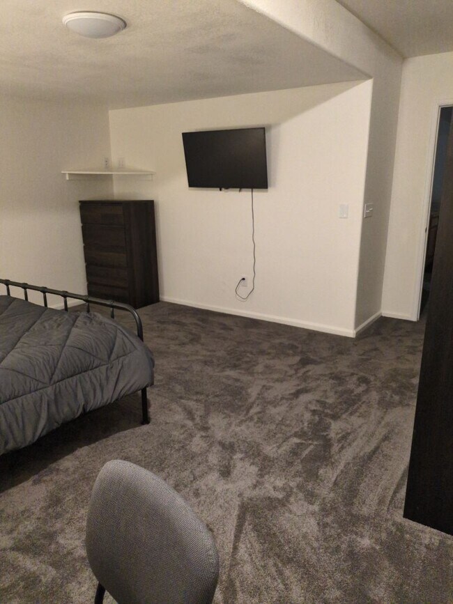 Foto del edificio - 1695 Cherry St