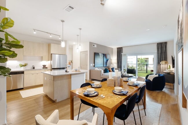 Building Photo - Pavilion at The Groves