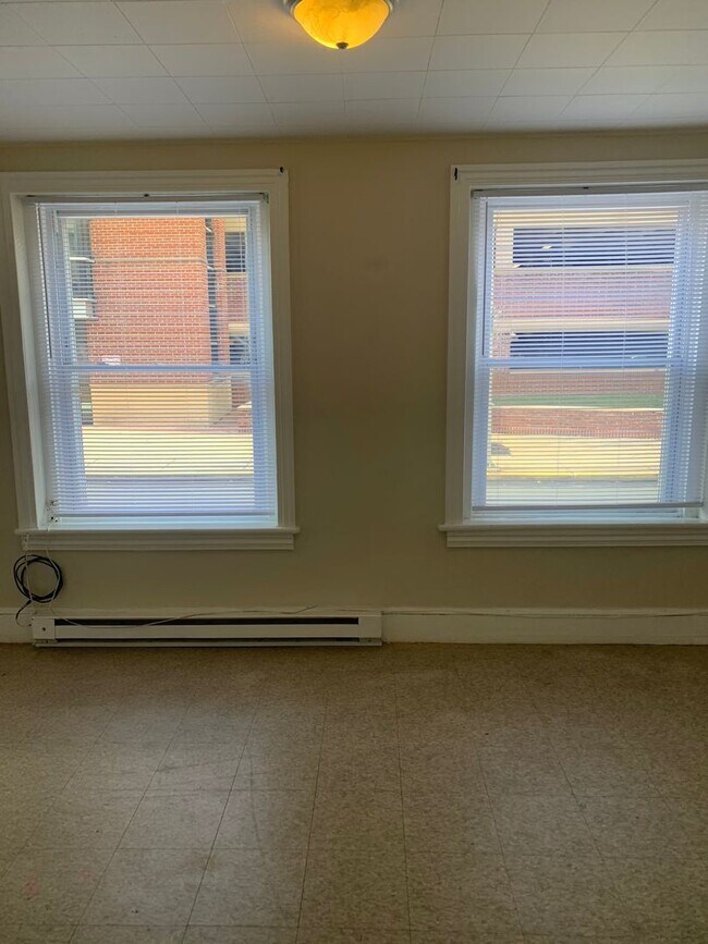 Foto del edificio - 725 Washington St