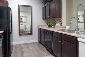 Building Photo - POINTE AT GREENVILLE APARTMENTS