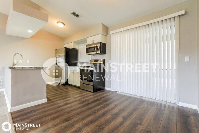 Building Photo - 4826 HURLEY AVE, NORTH PORT, FL 34288