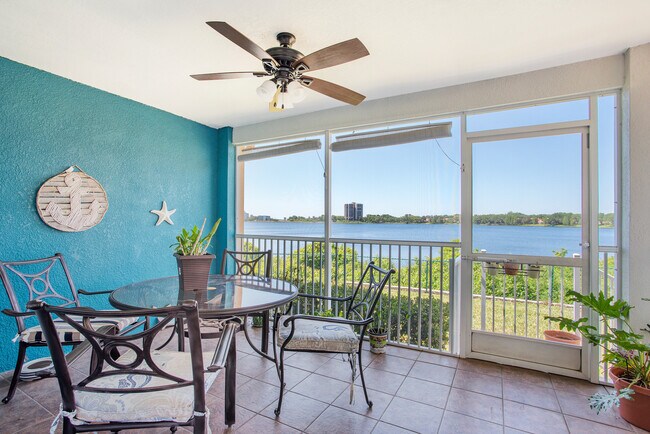 Foto del edificio - 7416 Cypress Grove Rd