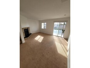 Building Photo - 27272-27232 32 Ave