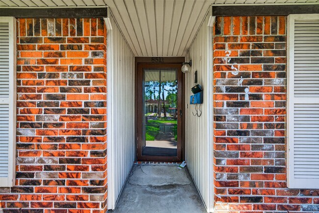 Building Photo - 8511 Collingdale Rd
