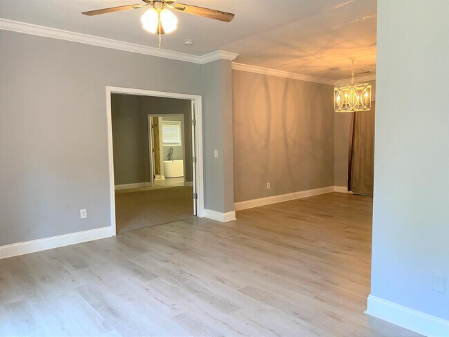 Foto del edificio - 32 McLane St