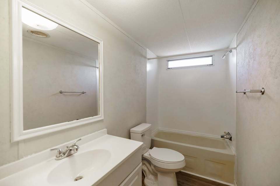 Foto principal - 1211 Old Bishop Rd