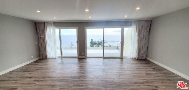 Foto del edificio - 18055 Coastline Dr