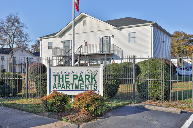 Exterior - Retreat At The Park