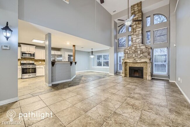 Foto del edificio - 220 Flatwood Drive UNIT