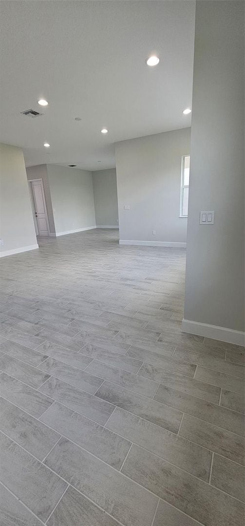 Foto del edificio - 5461 Empire Dr