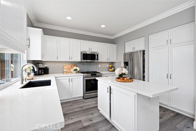Building Photo - 19 Radiance Ln