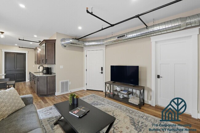 Building Photo - Furnished 2-Bedroom, 2-Bath Apartment on Connecticut St
