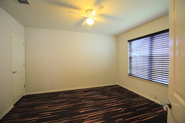 Building Photo - 3807 Fiesta Trail