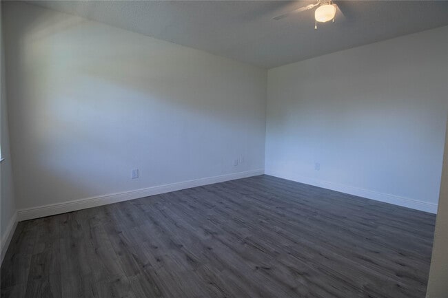 Building Photo - 1507 Argyle Dr