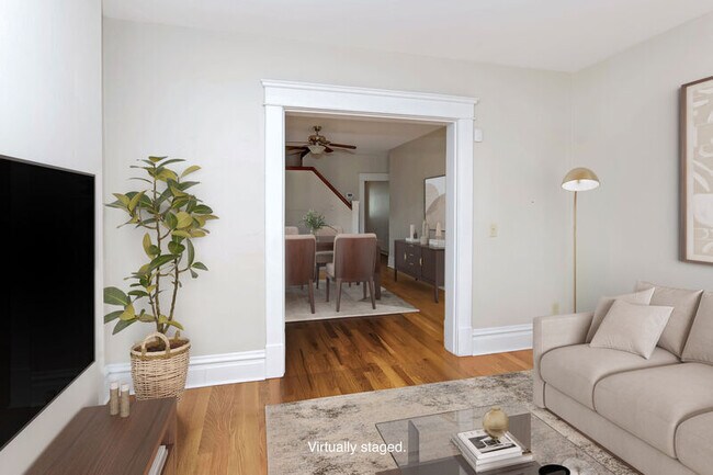 Foto del edificio - 1080 Mt Pleasant Ave