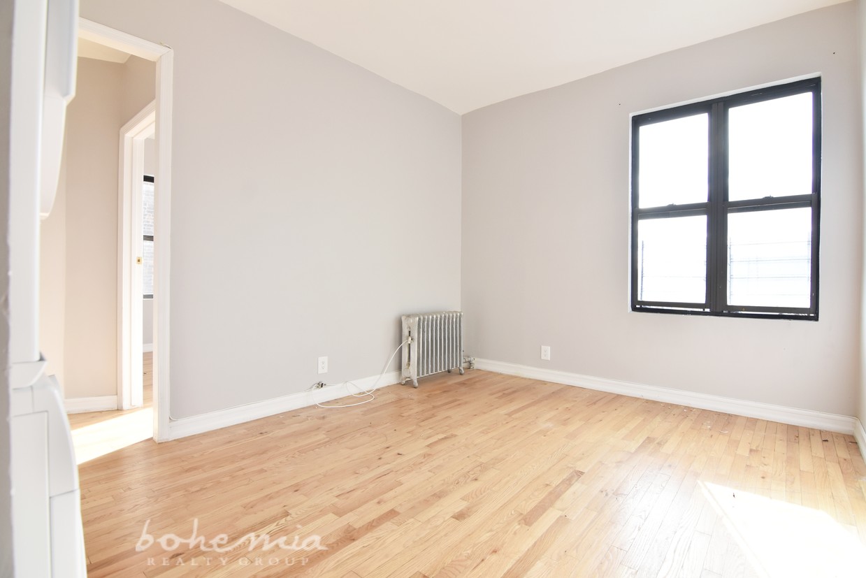 Primary Photo - 599 W 176th St